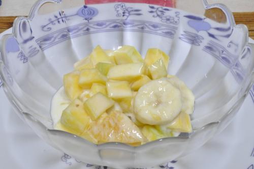 Lehký salát z tropického ovoce s pomerančovou zálivkou – Snadné recept z Miš - Maš kuchyně, hotový za Do 30 minut